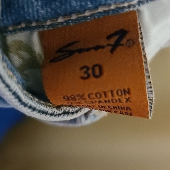 seven7 flare shredded blue jeans - Picture 13 of 14